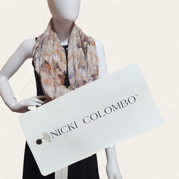 Nicki Columbo Scarf - Picture 1 of 9